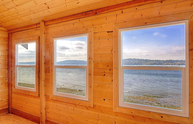 Four Stone Beach House - Photo 37