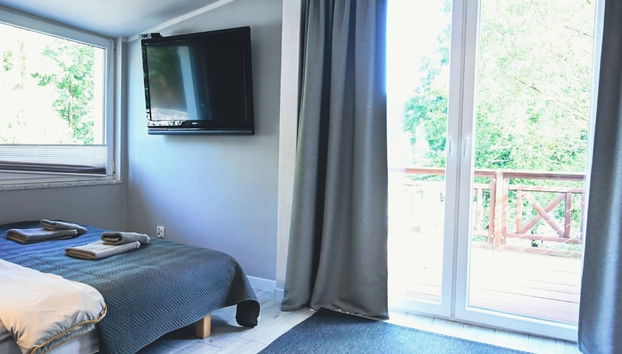 Holiday Home Right on the Lake, Sauna, Jacuzzi - Foto 3, Quarto