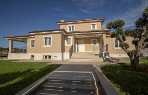 Villa Silvia for 10 people with infinity pool and large playground - Foto 43