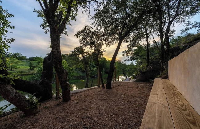 Bluebonnet Waterfront Cottage With Hot Tub - Foto 17