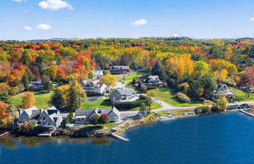 Artemis Lakehouse - Hot Tub, Lakefront & Racetrack - Photo 3