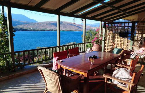 Aphrodite's Coast Retreat House! - Photo 34