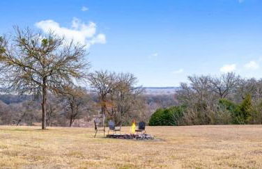 Scenic 5-Acre Retreat with Hot Tub Pool & Game Room - Foto 25