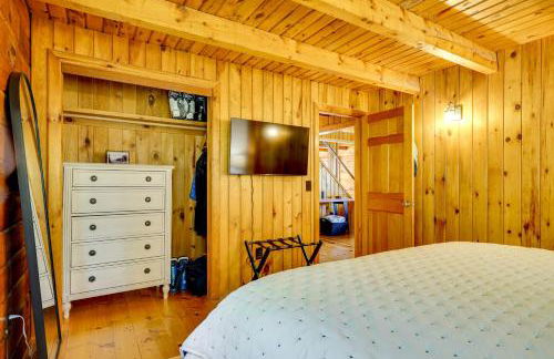 Private Spring-Fed Pond Idyllic Shrewsbury Cabin! - Foto 13