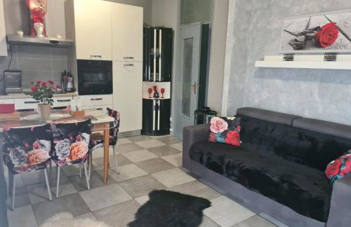 Petalo rosso - Photo 11