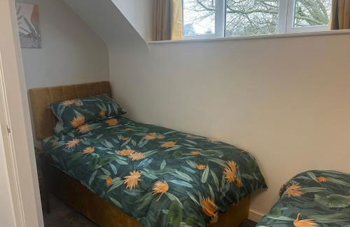 3 bed flat 10 mins to Alton Towers Sleeps 6-8 people - Foto 16