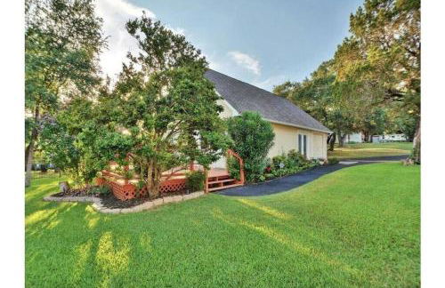 Luxury Lake House w/ Heated Pool & Multiple Spas - Foto 46