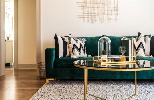 Modern 2BR Stay In Historic West End Near Downtown - Foto 5