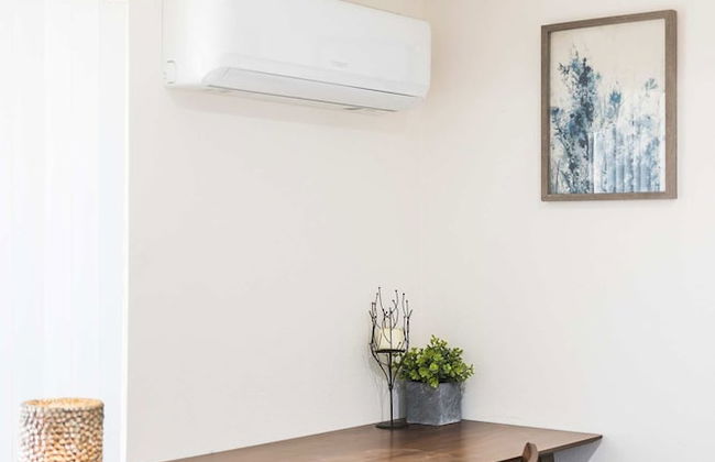 Charming Escape With Stylish Decor Outdoor Space - Foto 28