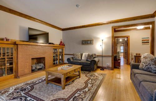 Lovely Near Loyola - Enjoy the Wonderful Outdoor Space and Sun Room - Room for the Whole Crew apts - Foto 8