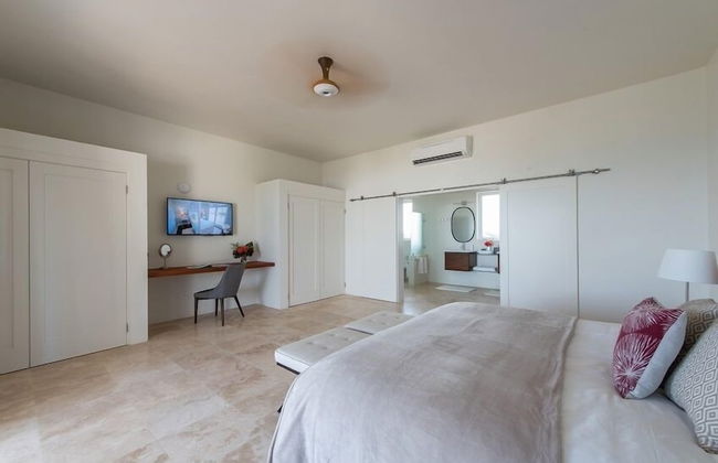 Round Rock Estate - Photo 3