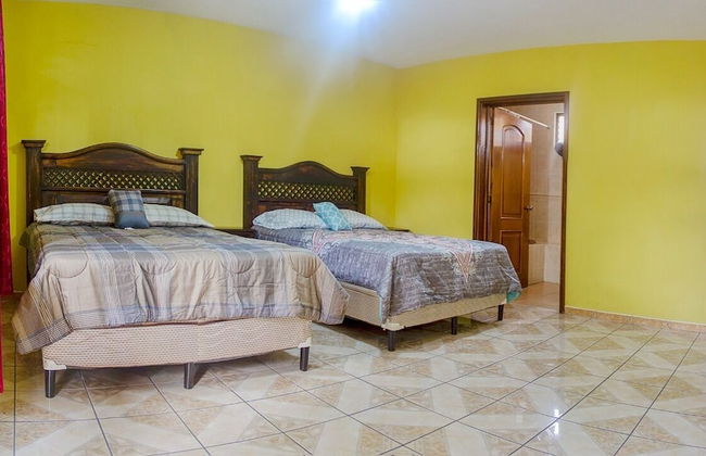 Casa hermosa a 20 minutos del aeropuerto - Photo 16