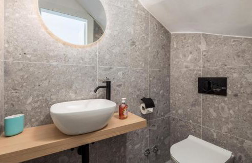 Amazing Apartment In Omisalj - Foto 33