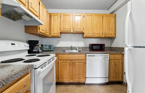 Legacy at Imperial Village 602 I 2 Bed 2 Bath - Foto 21