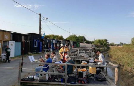 Villa Jardin et forêt océan au Verdon - Foto 31