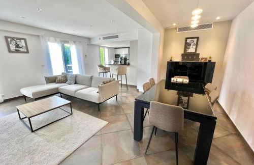 Single-family home in Mandelieu - Foto 1