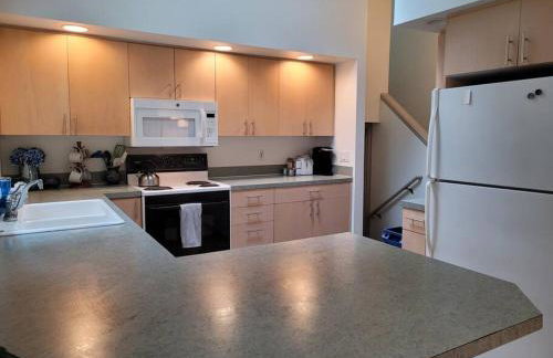 2 bdrm home in quiet neighborhood 2 blocks from beach - Foto 35