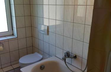 Leuna - Kurzzeitvermietungen direkt bei den Leunawerken, 2-3 Schlafzimmer - Foto 53