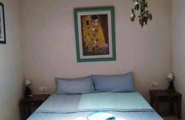 Nature Sanctuary, a semi-detached house on an ecological & sustainable farm - Foto 39