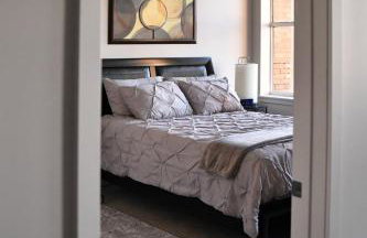 Downtown Aurora River Facing Gem - Foto 10