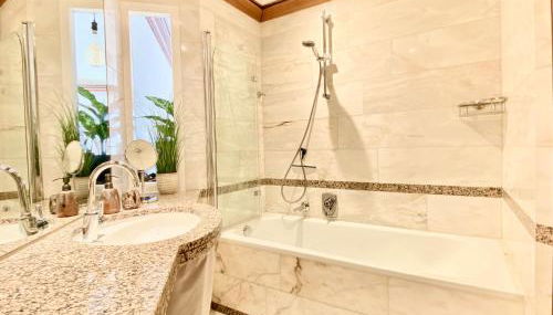 Best Butler Mountain Glory Apartment Bergblick I Küche I Terrasse I Parkplatz I Netflix I Seenähe - Foto 2, towels, Shower