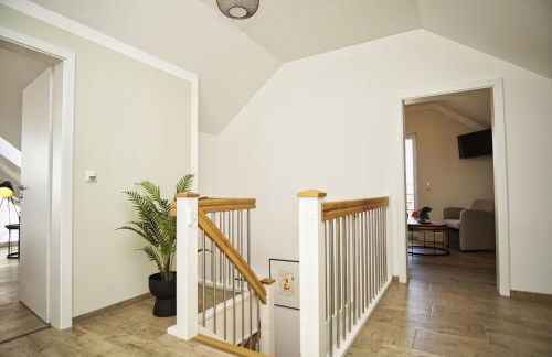 Ferienhaus Pfingstrose Haus - Kamin, Terrasse, Garten - Foto 14