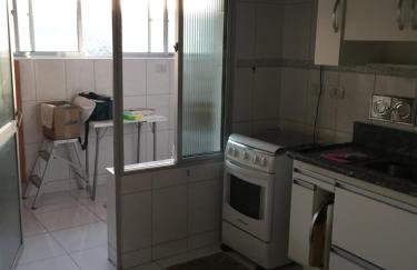 Apartamento Astúrias 2 Dorms Ar Cond - Foto 10