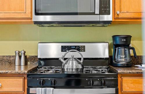 Mickey 3bed Condo 20 min to Disney! Pools & Gym - Foto 17