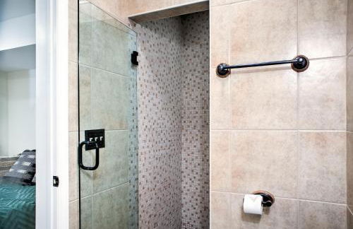 Stunning Mountain Cabin with Views and Hot Tub - Foto 33