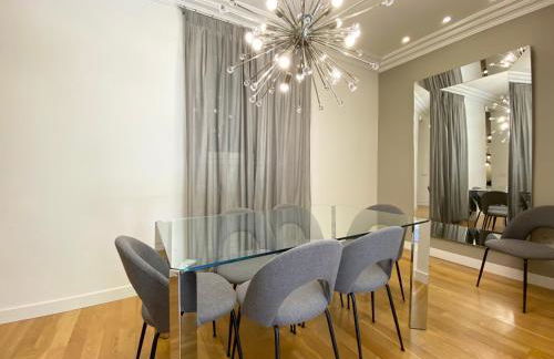 Spacious Elegant on Avenue Diagonal By MyRentalHost - Photo 41