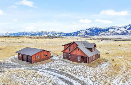 30 Miles to Yellowstone Hot Tub Game Room AC - Foto 56