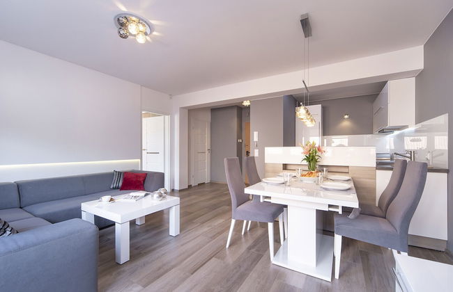 Apartment Secret Garden Sopot by Renters - Photo 1