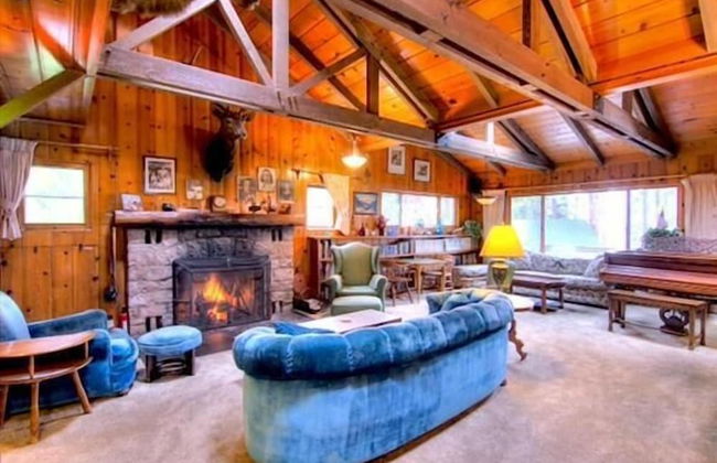 Twin Top Lodge - Photo 9