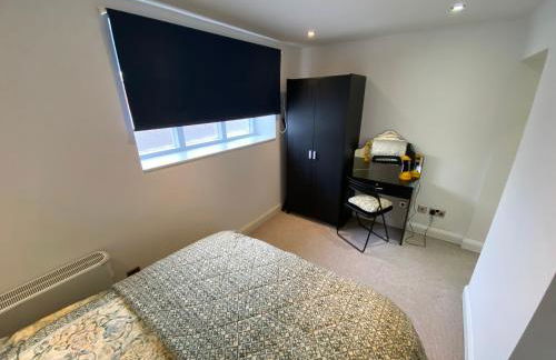 Buckingham House Apartment 2 - Photo 6