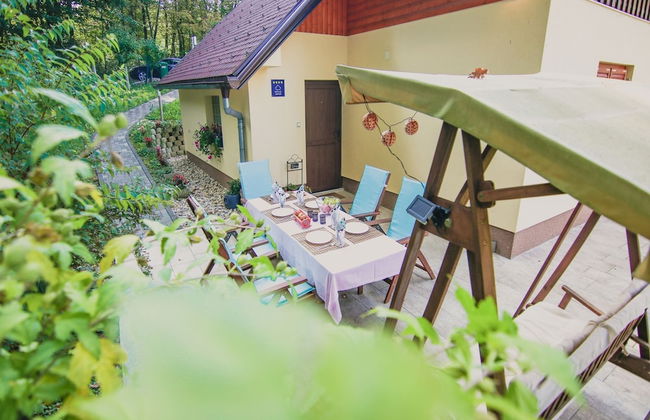 Lovely Holiday House With Big, Private Garden, Near Well Known SPA Centre - Foto 26