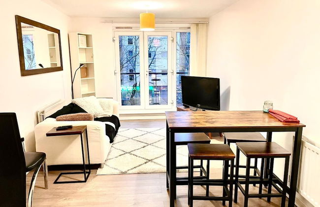 Peaceful Impeccable 2-bed Apartment in Hatfield - Foto 1