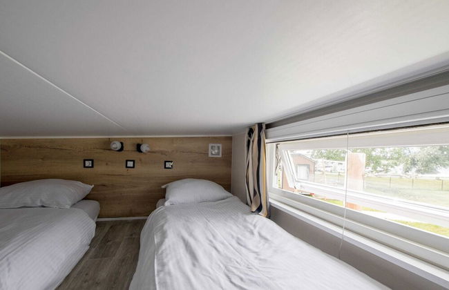 Fully Furnished Tiny House near Beach - Foto 7