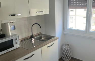 LoveRhome Apartment 10 - Photo 13