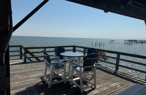 Bay Breeze Estate - Heated Pools, Private Pier & Walk to the Kemah Boardwalk - Foto 52