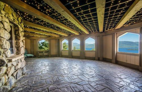 HIGHLANDS CASTLE overlooking Lake George plus 2 other CASTLES & SUITES - Foto 69