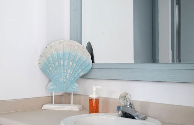 Navio Beach 2BDR Oceanfront Pool Parking - Photo 9