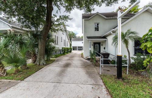 The Old Mission Collection - Downtown Bungalow - Foto 35