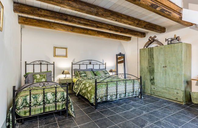 Authentic Sicilian Charm With Pool, Sea View, Parking & Wifi - Foto 7