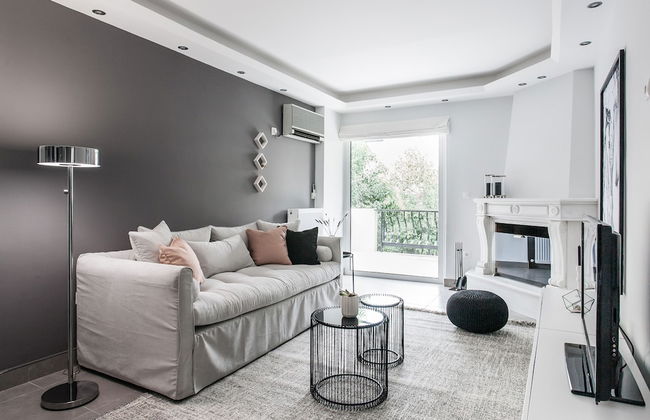 UPSTREET Modernized & Spacious 2BD Apartment in Chalandri - Foto 1