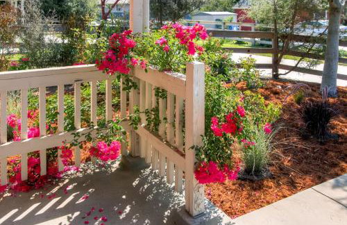 Serene Bungalow-Style Home in Point Reyes Station! - Foto 2