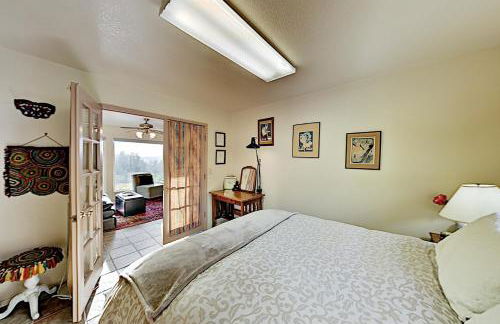 Mtn-View Retreat with Hot Tub and Deck in Sebastopol - Foto 11