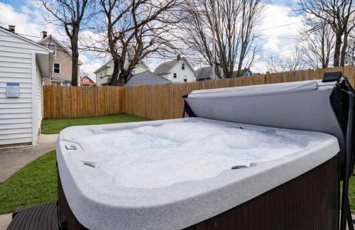 Newly Renovated and Designed Near Downtown - Foto 42