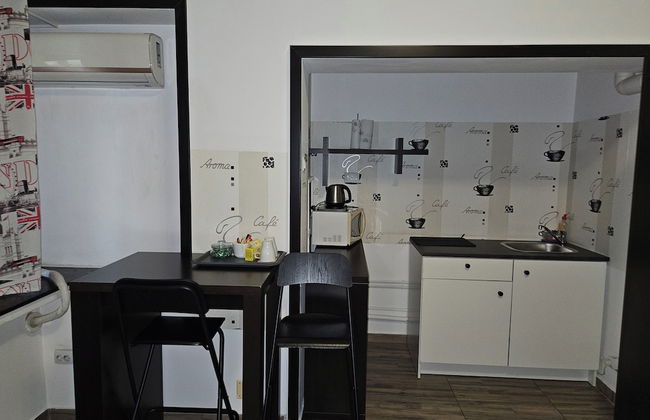 Central Class Bucharest - Foto 9