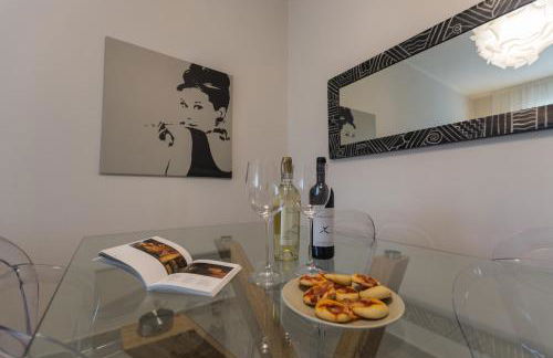 St. Vitale’s Basilic view elegant apartment - Photo 5