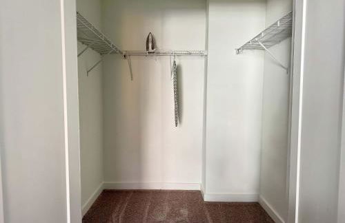 Luxury New 1B1B Private Balcony w Dryer Washer 525Pkwy211 - Foto 4
